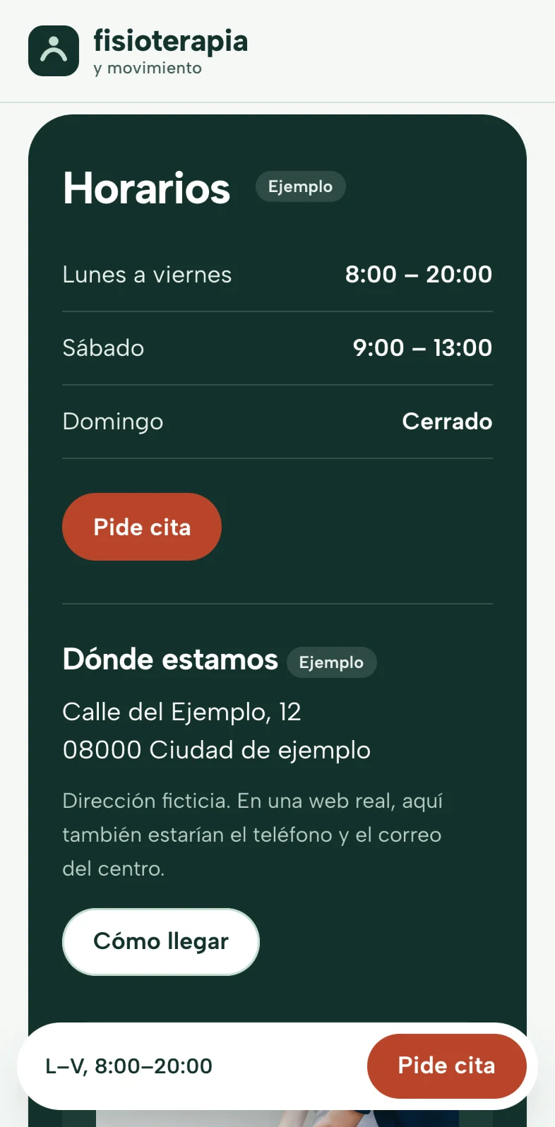 Los horarios en el móvil, en una franja verde oscuro, con el botón «Pide cita», la dirección de ejemplo con «Cómo llegar» y la barra fija de abajo.